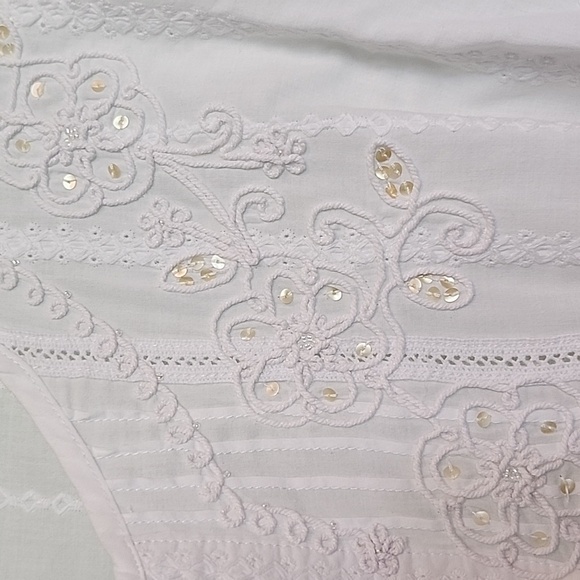 ALFRED DUNNER 3/4 sleeve embroidered top - Picture 2 of 4